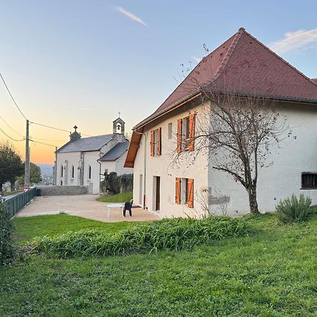 Maison Leonora Saint-Genix-sur-Guiers 外观 照片